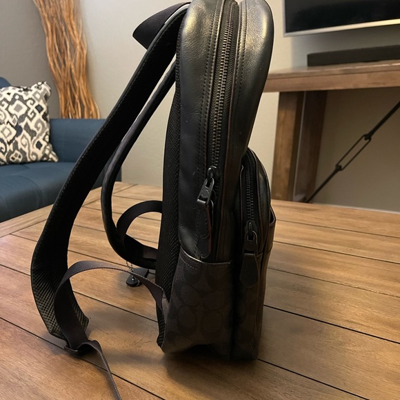 Coach Men’s Backpack - Picture 2 of 6